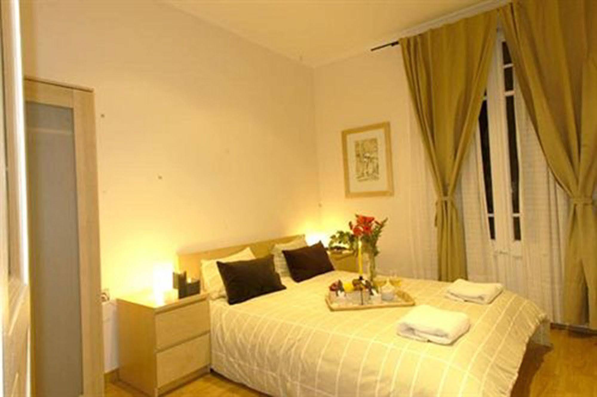 Sagrada266 By Chicstays Barcelone Extérieur photo